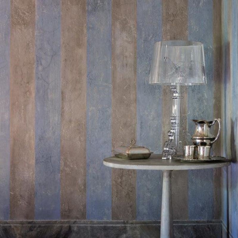Bourgie Table Lamp
