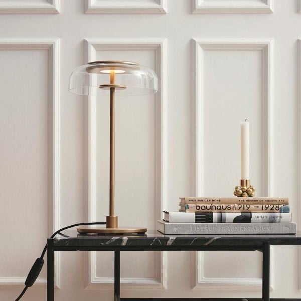 Blossi Table Lamp