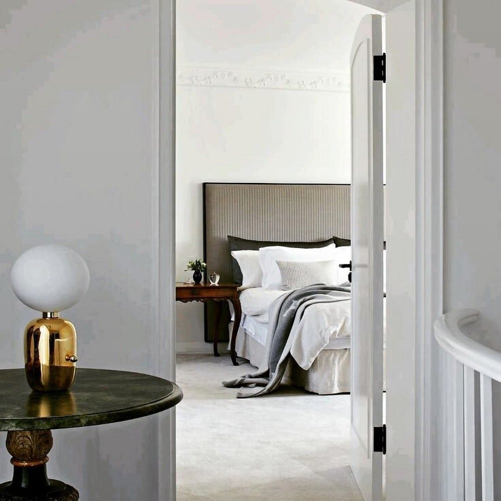 Aballs Table Lamp