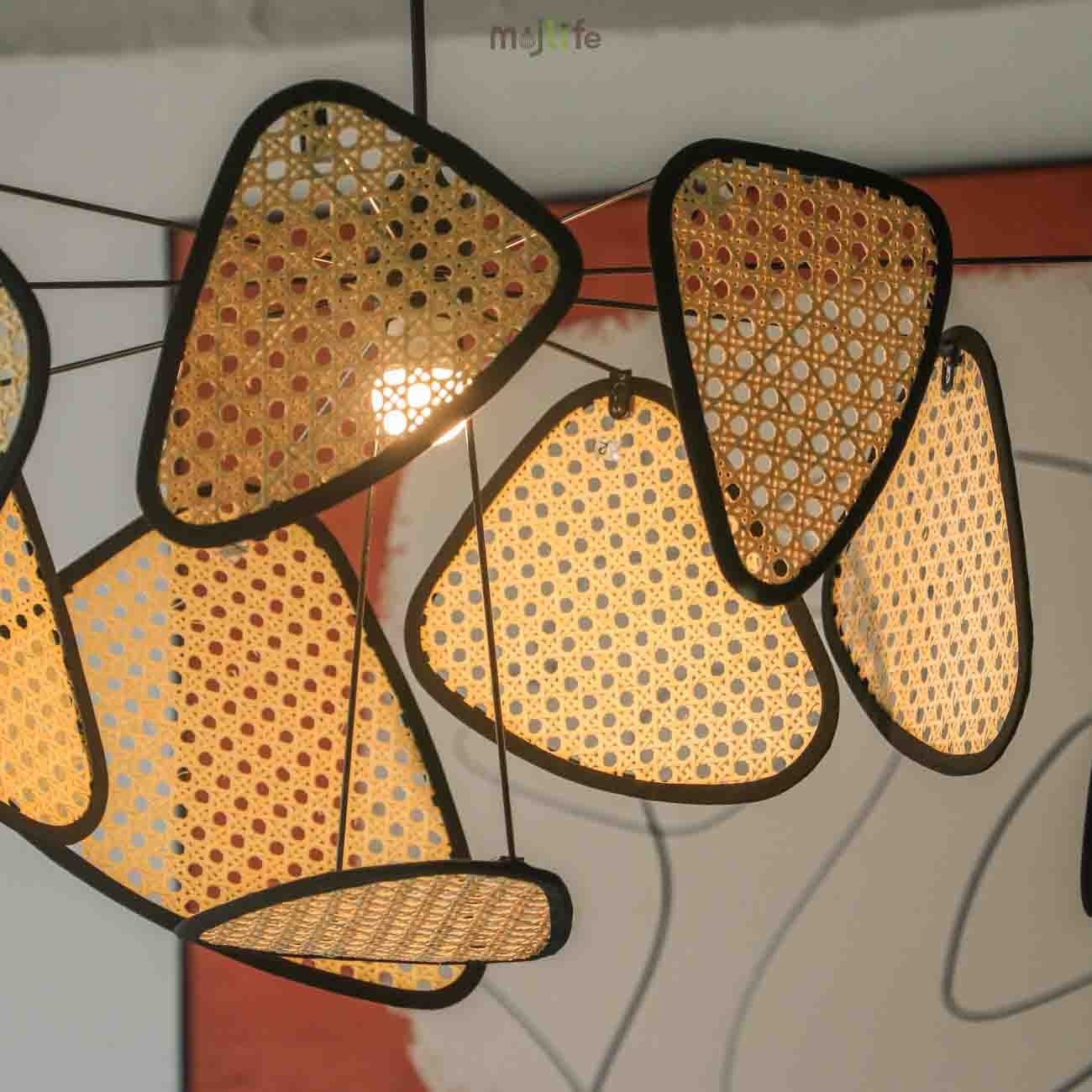 Suspension Screen Cannage