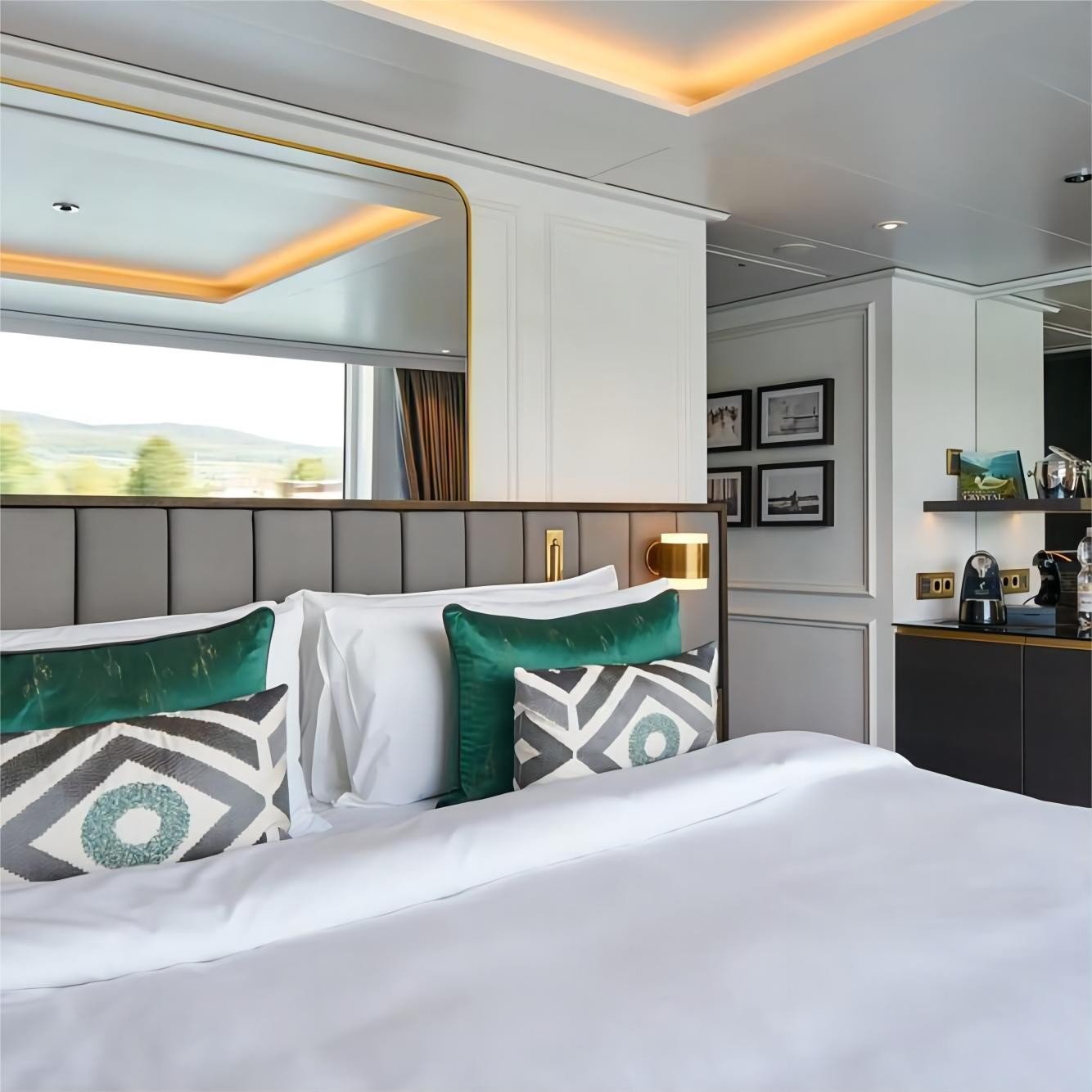 Embedded Bedside Wall Light