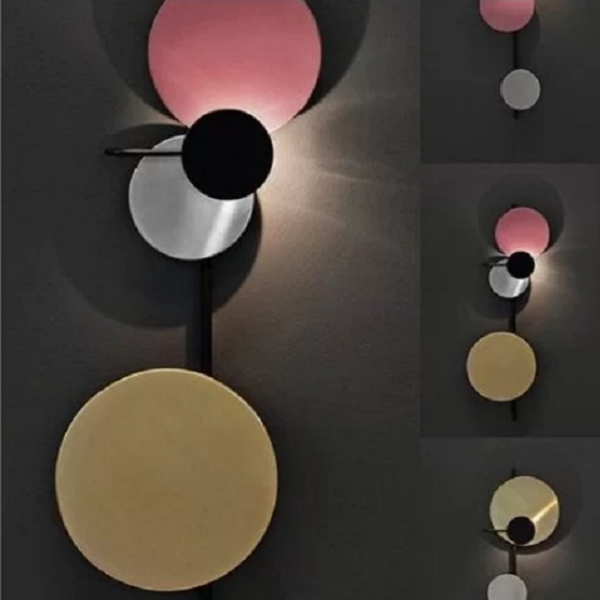 Planet Wall Lamp