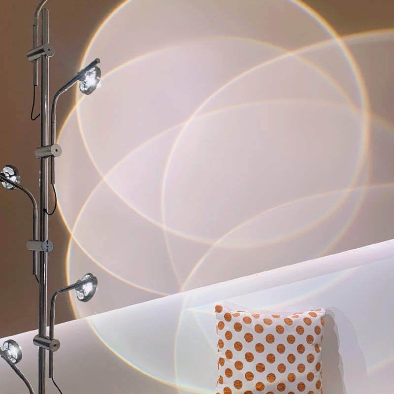 Traditional Wa Wa Flex Multi Heads Metal Floor Lamp Available In 3 Or 5 Heads For Bedroom