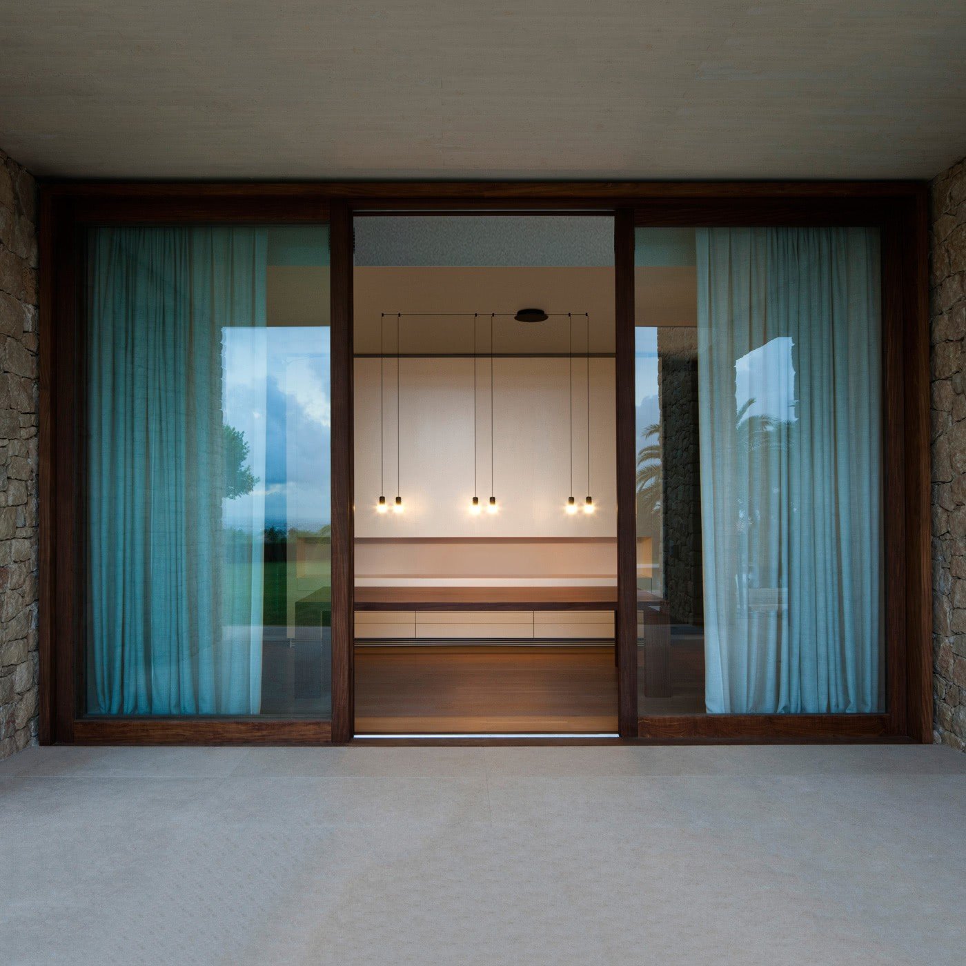 Wireflow Free Form Suspension Lamp