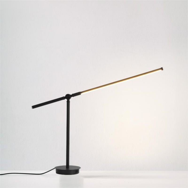 Minimalist Adjustable Desk Lamp