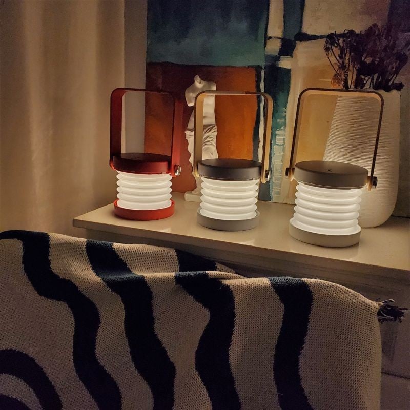Portable Foldable Hand Lamp