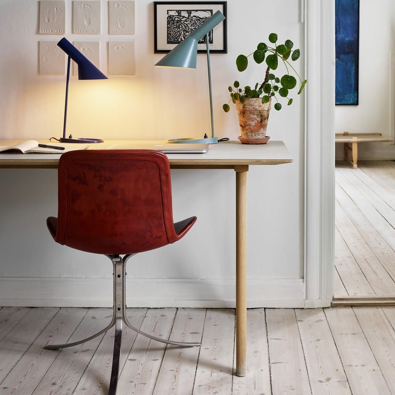 Classic Directional Asymmetrical Metal Table Lamp
