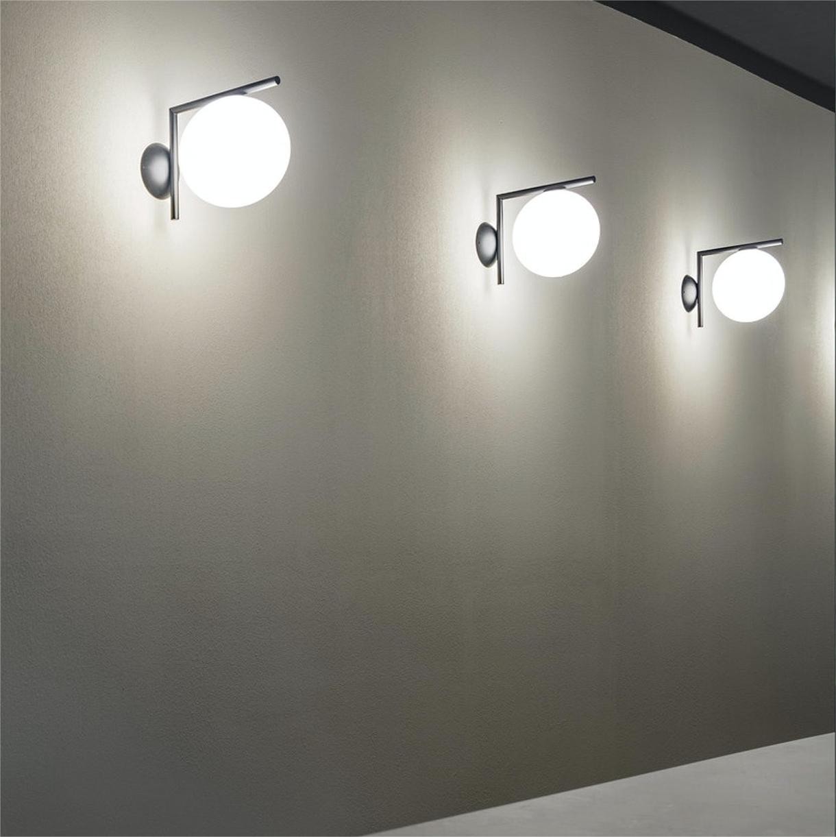 IC Lights Wall / Ceiling Light
