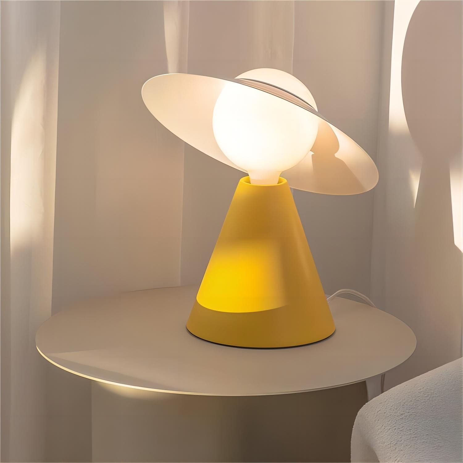 Fante Stilnovo Table Lamp