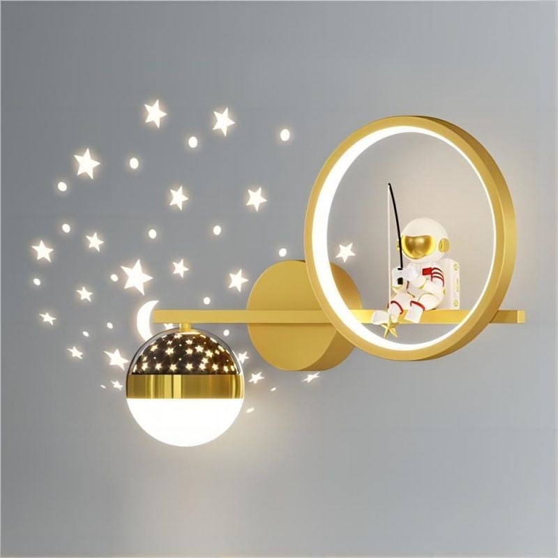 Geometric LED Astronaut Wall Lamp