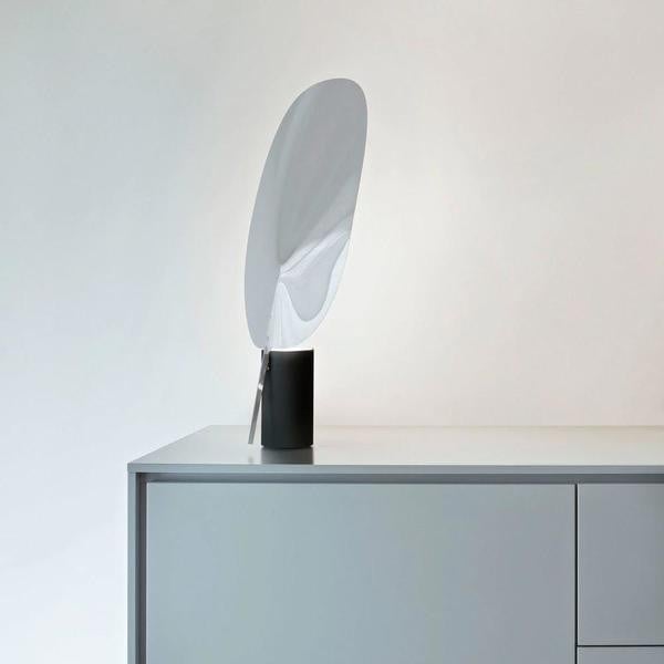Serena table lamp