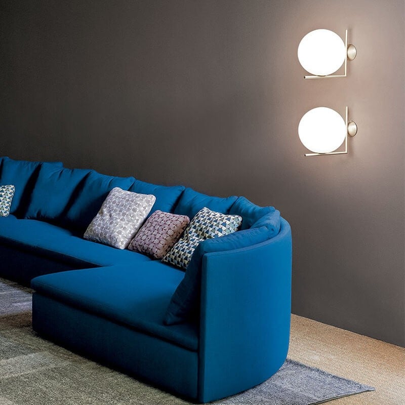 IC Lights Wall / Ceiling Light