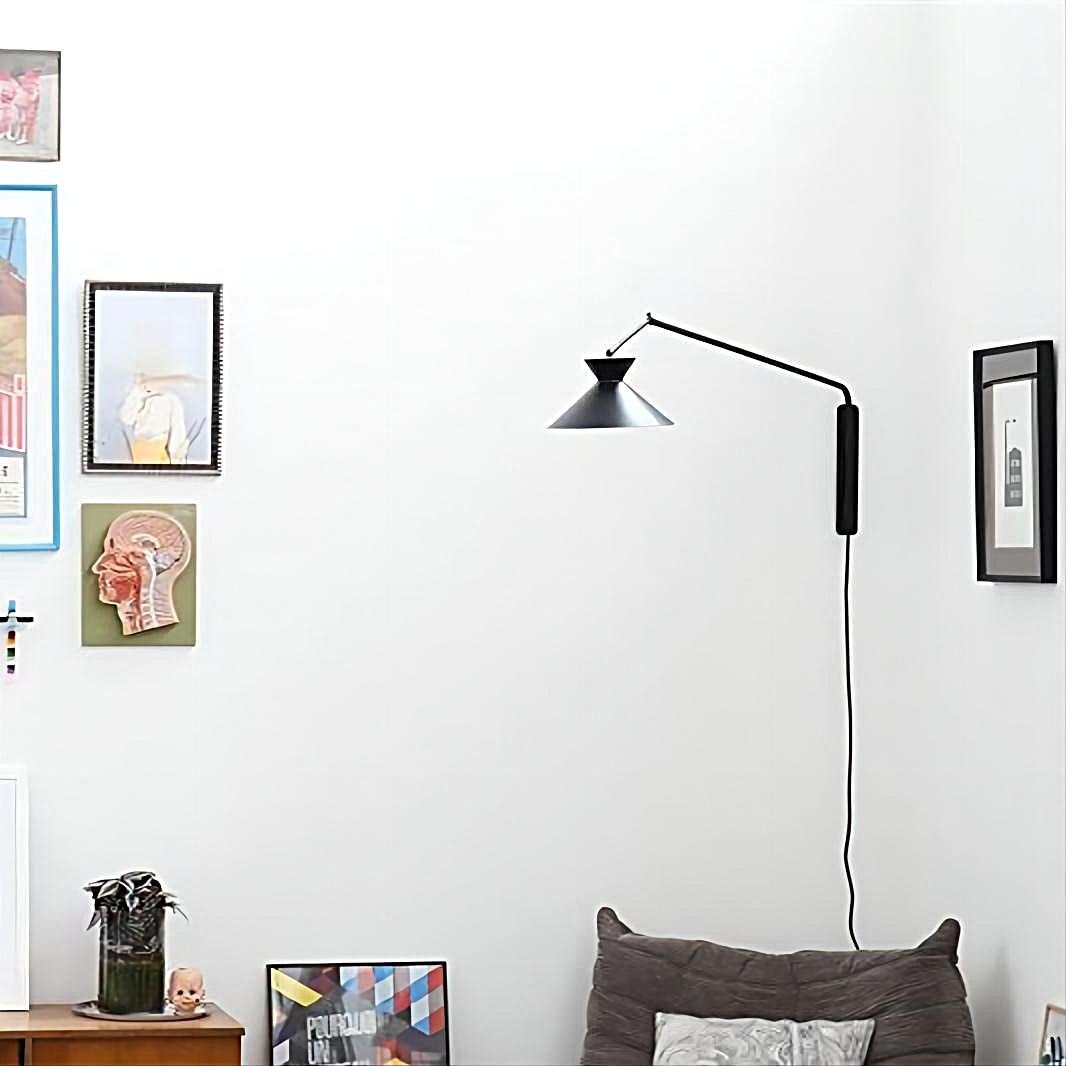 Concise Black Wall Lamp