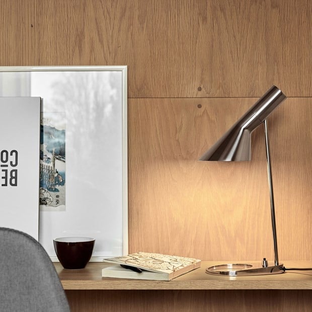 Classic Directional Asymmetrical Metal Table Lamp