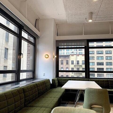 Dot Wall Lamp