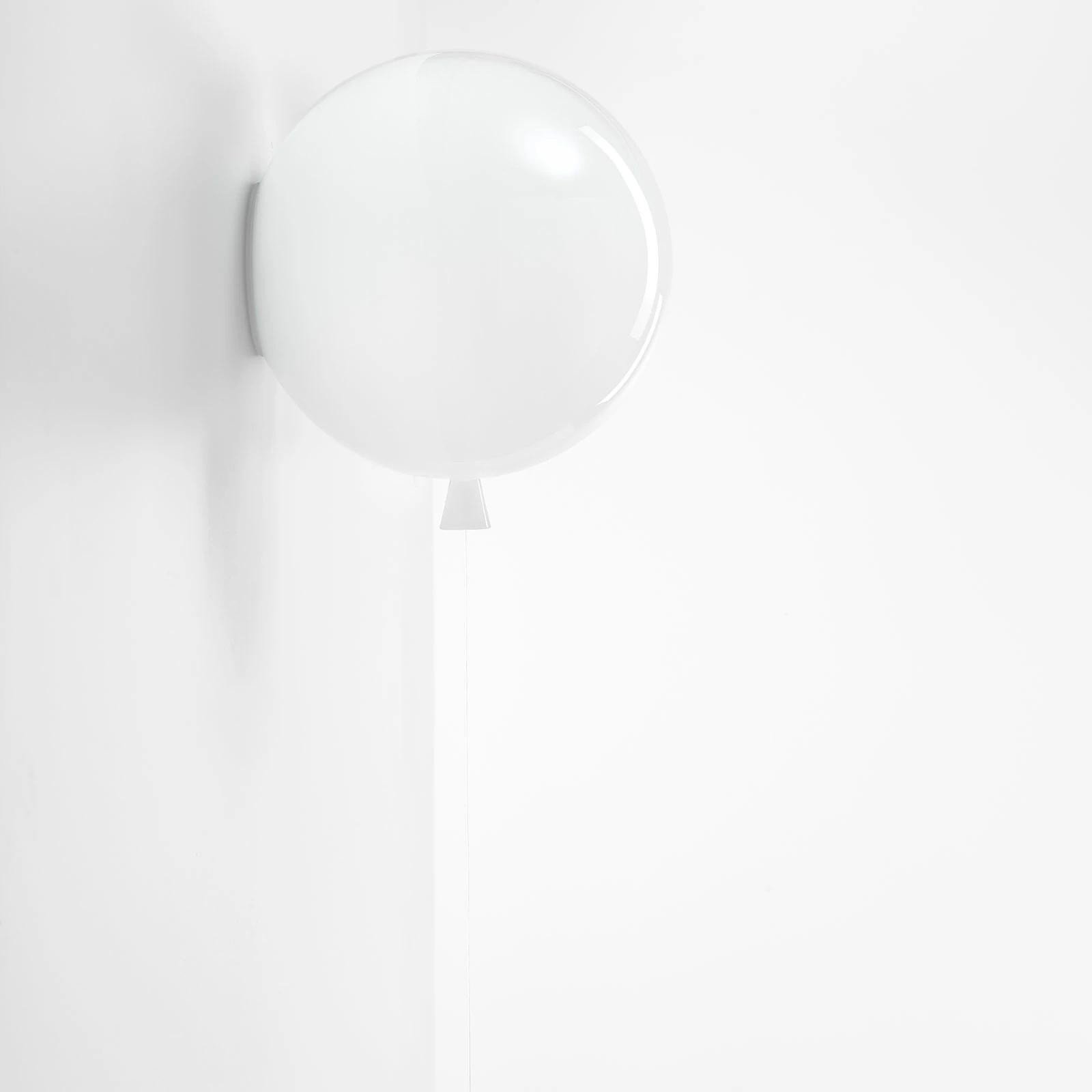 Memory Wall Light