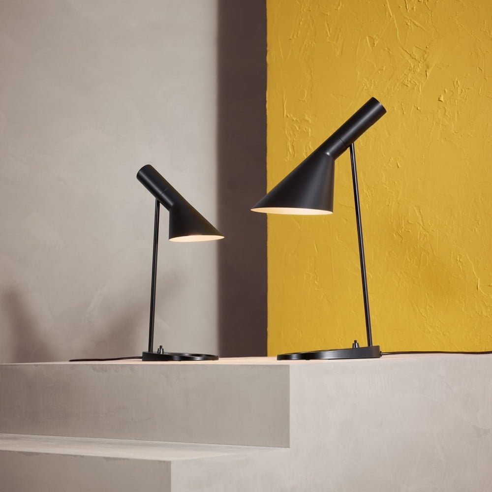 Classic Directional Asymmetrical Metal Table Lamp