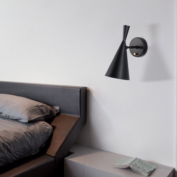 Beat Wall Lamp