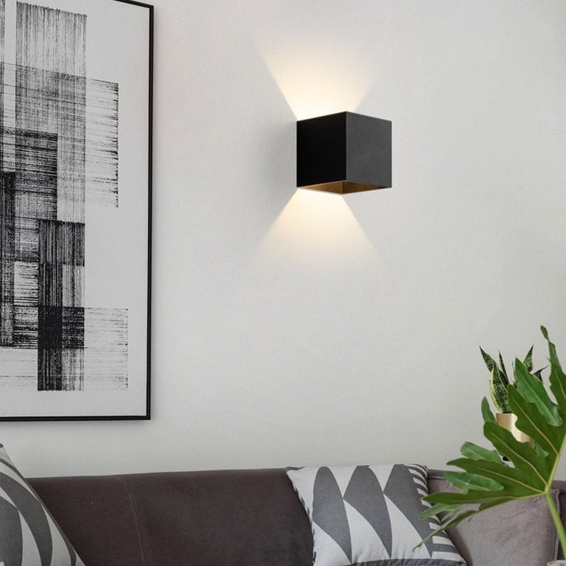 Cube LED Wall Lamp