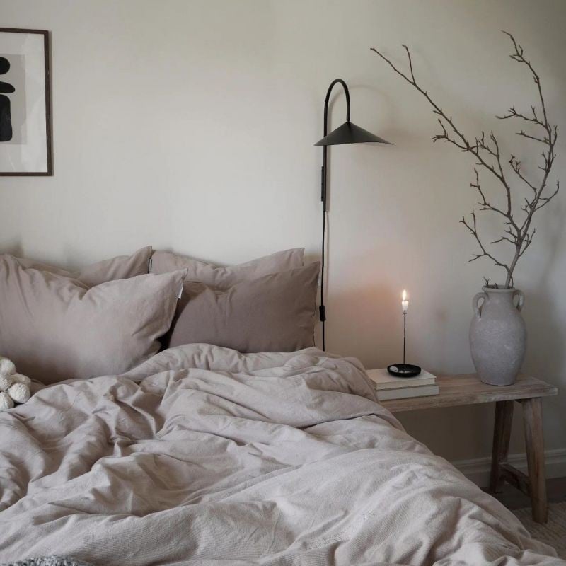 Arum Swivel Wall Lamp Series