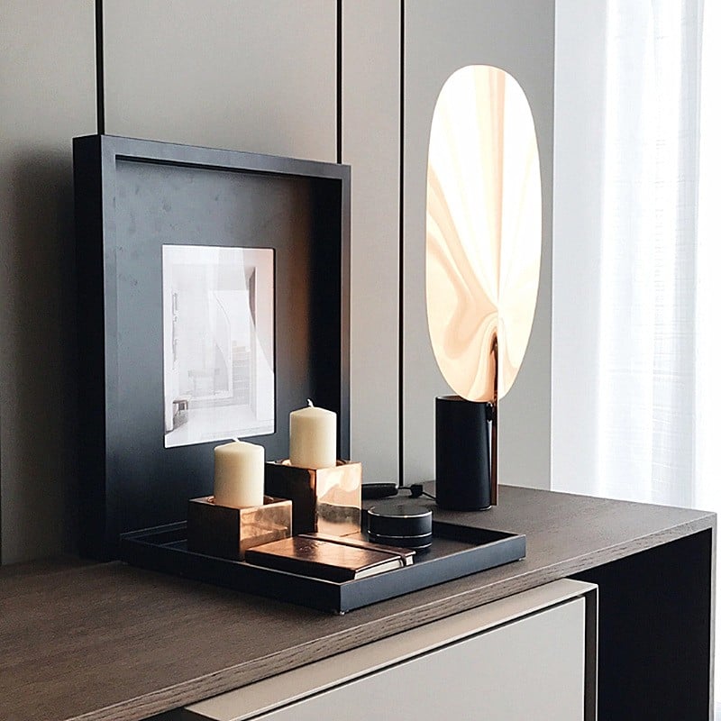 Serena table lamp
