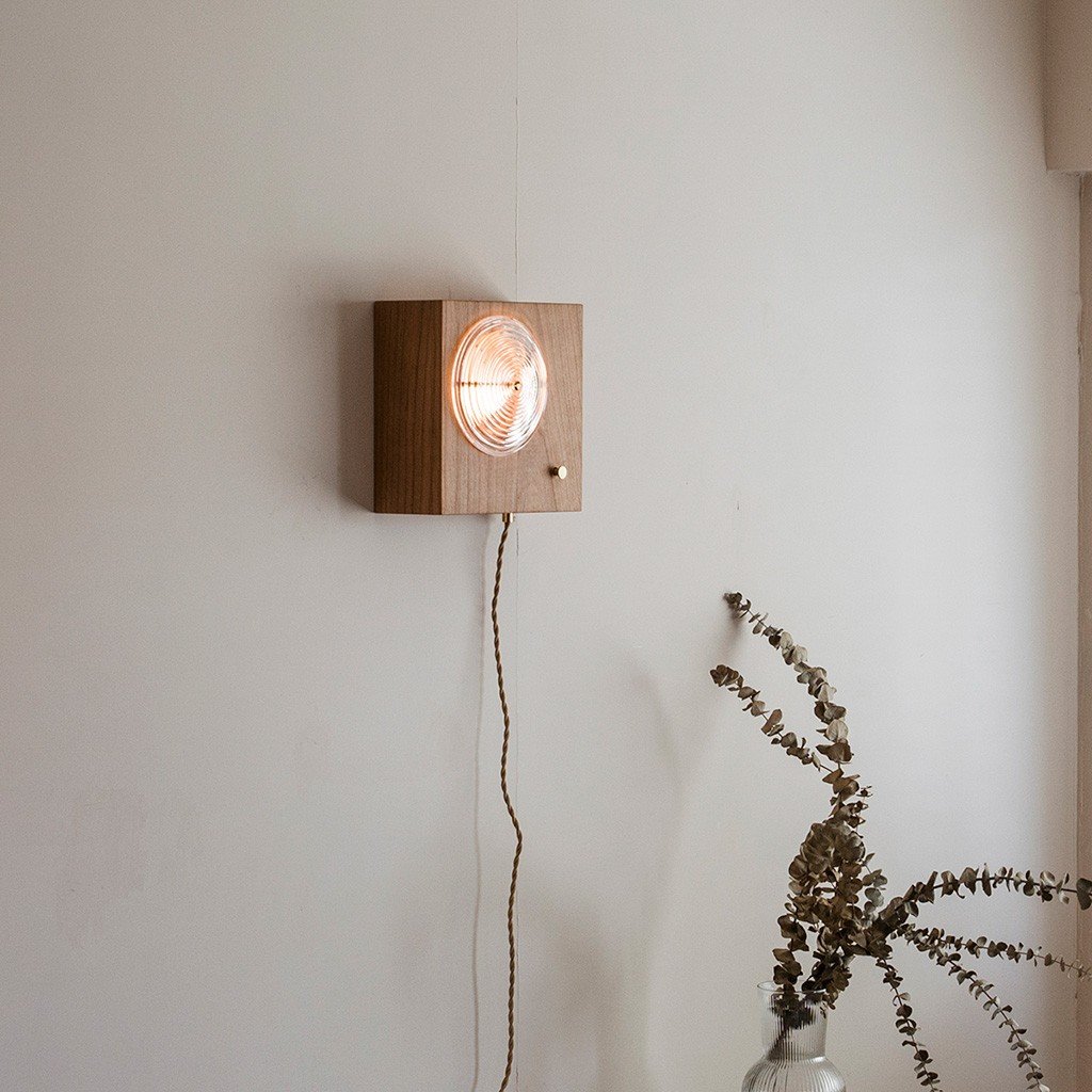 Isla Dimmable Disc Wall Lamp
