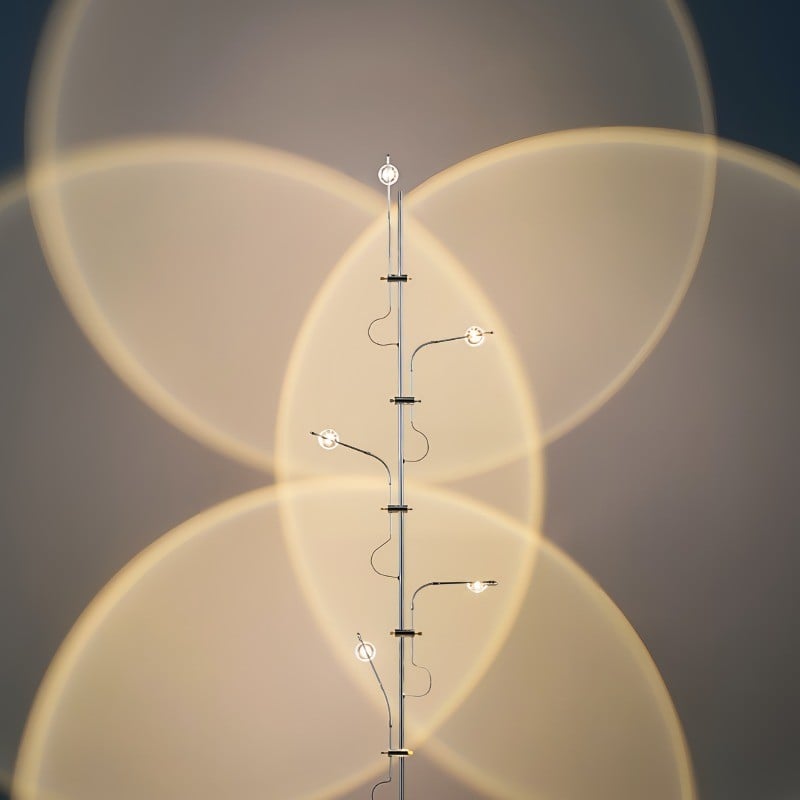 Traditional Wa Wa Flex Multi Heads Metal Floor Lamp Available In 3 Or 5 Heads For Bedroom