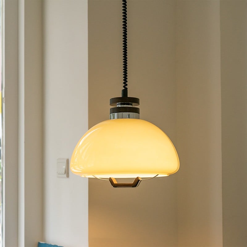 Vela Bauhaus Pudding Pendant Light