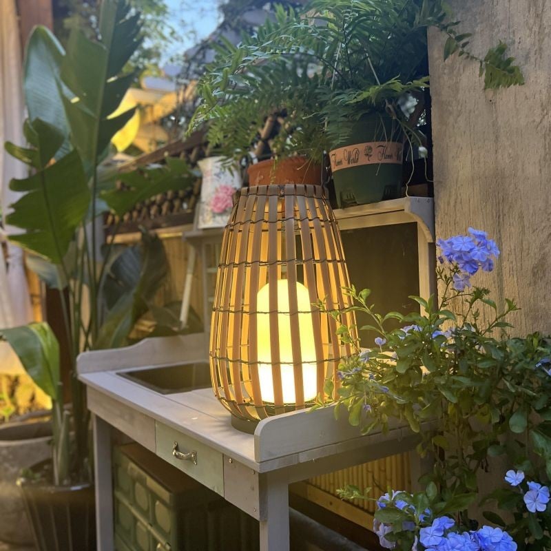 Portable Woven Floor Lamp