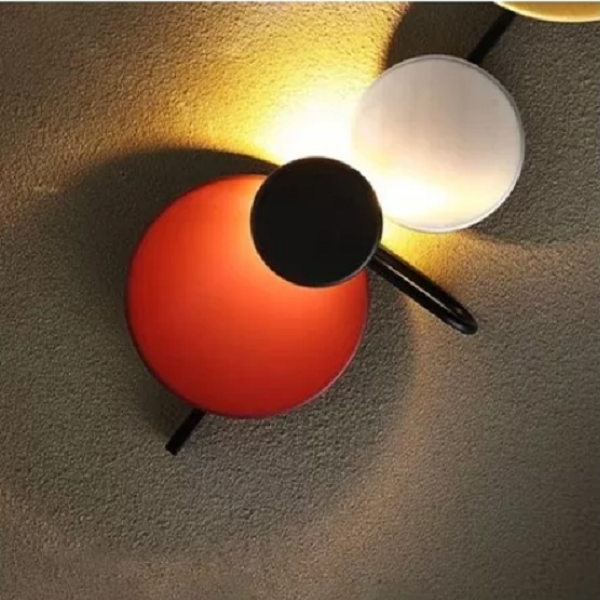 Planet Wall Lamp