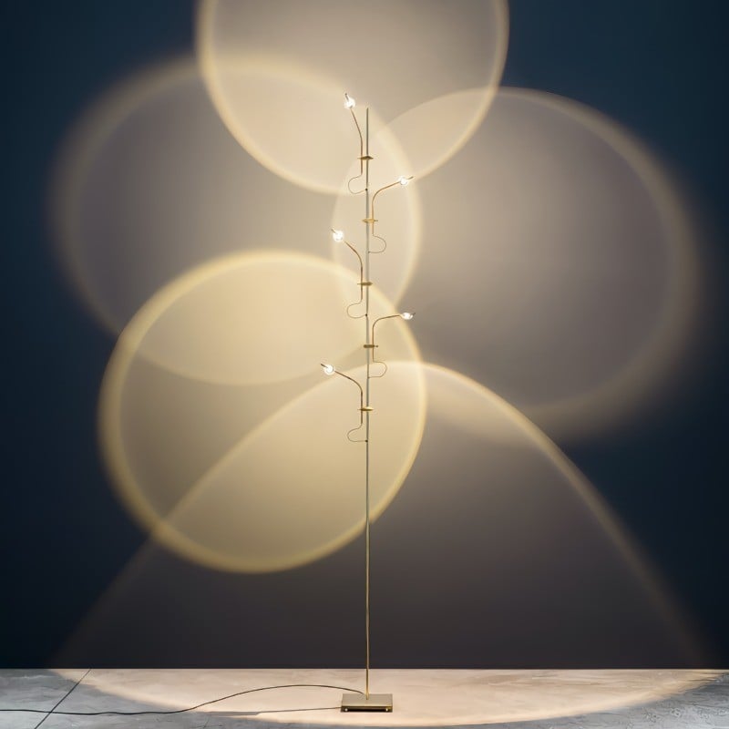 Traditional Wa Wa Flex Multi Heads Metal Floor Lamp Available In 3 Or 5 Heads For Bedroom