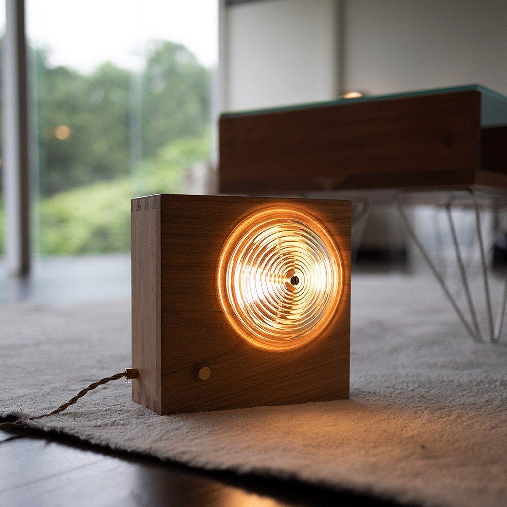 Isla Dimmable Disc Wall Lamp
