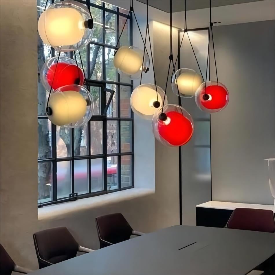 Capsula pendant lamp