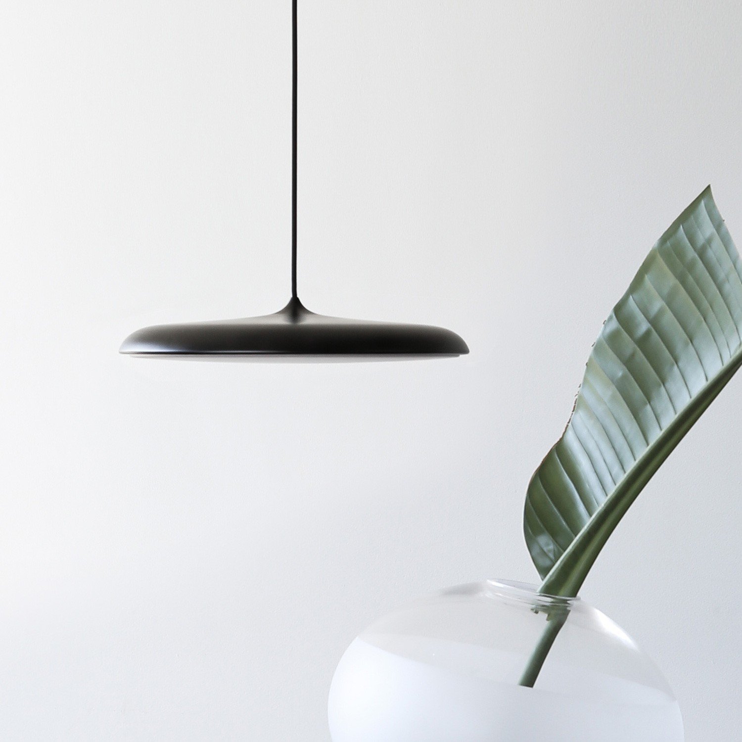 Artist Pendant Lamp