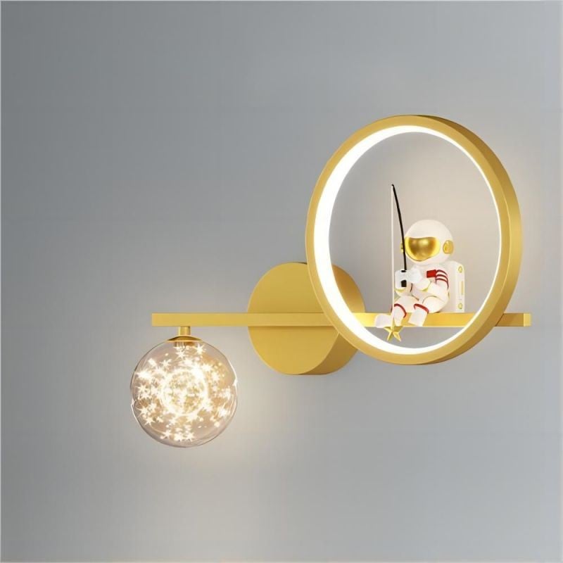 Geometric LED Astronaut Wall Lamp