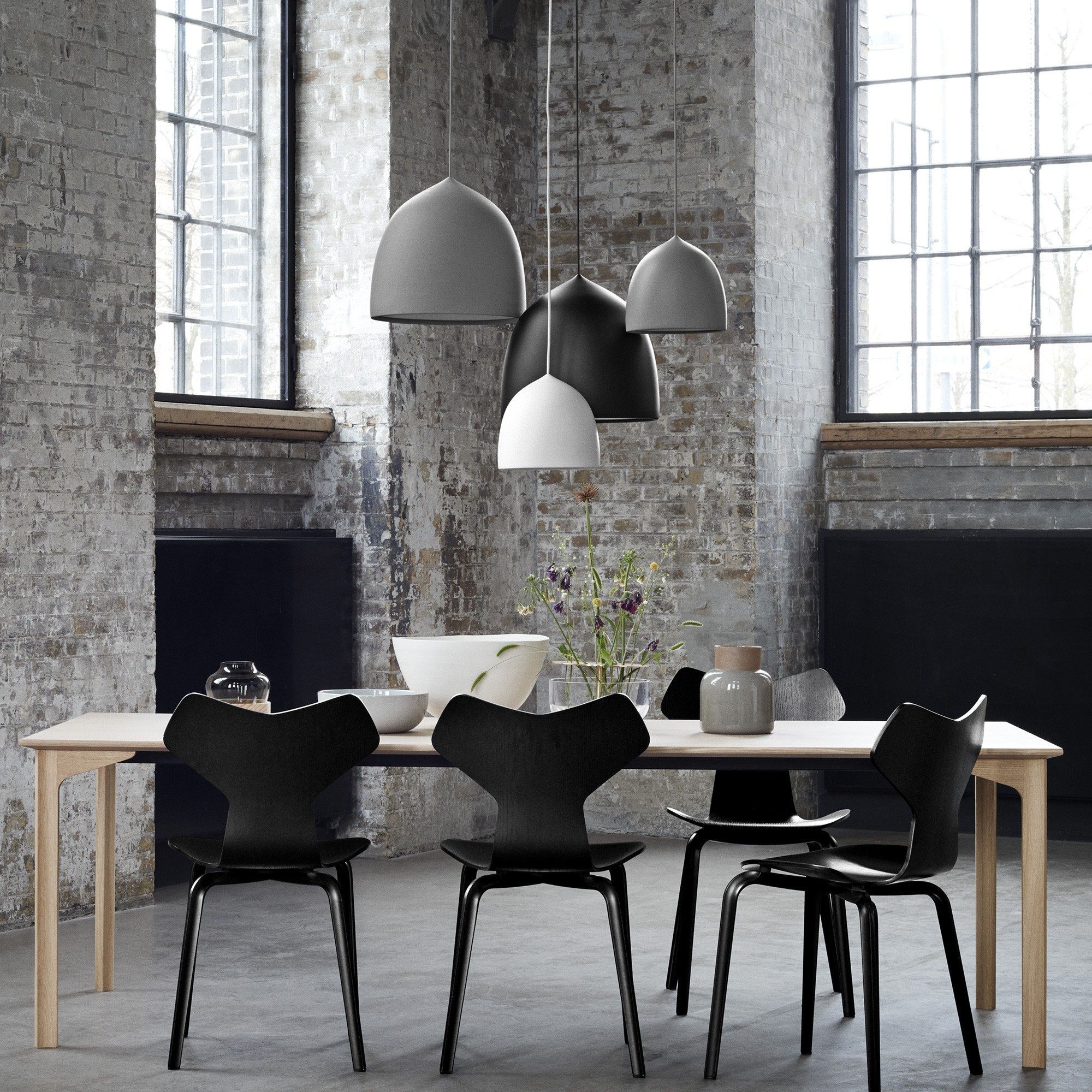 Suspence Pendant Light