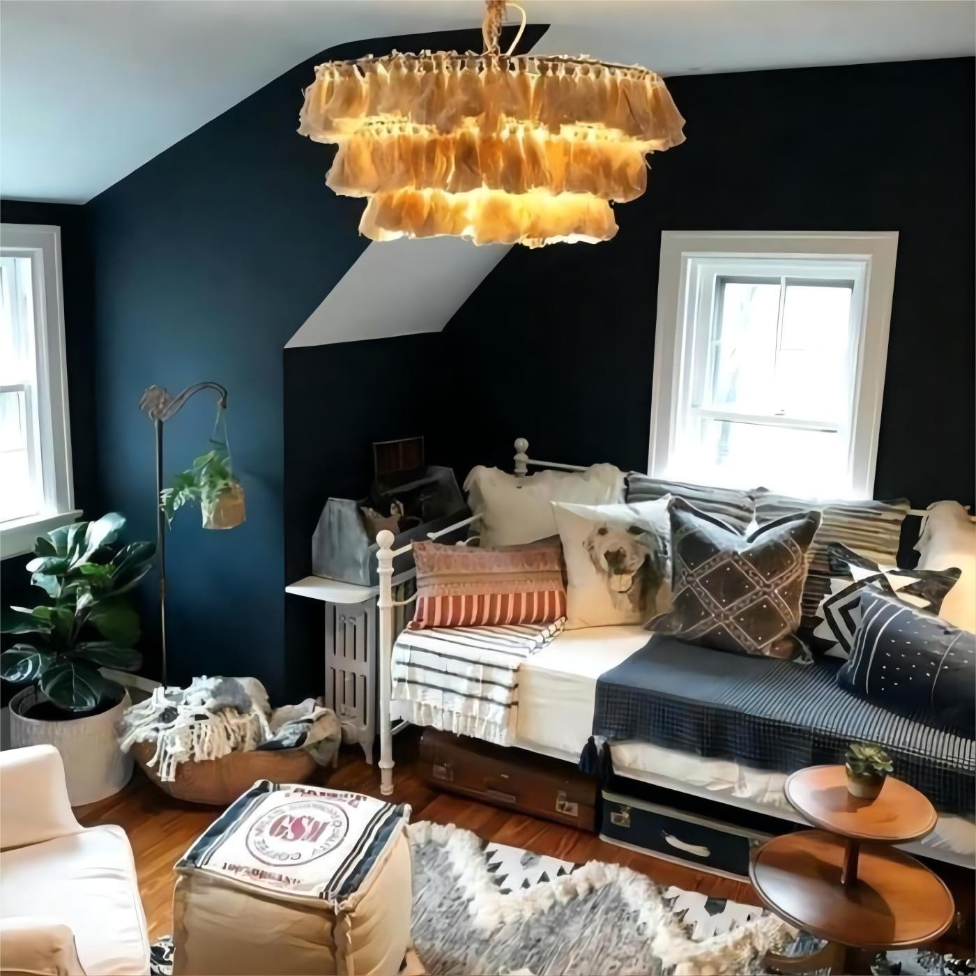Fela Tassel chandelier