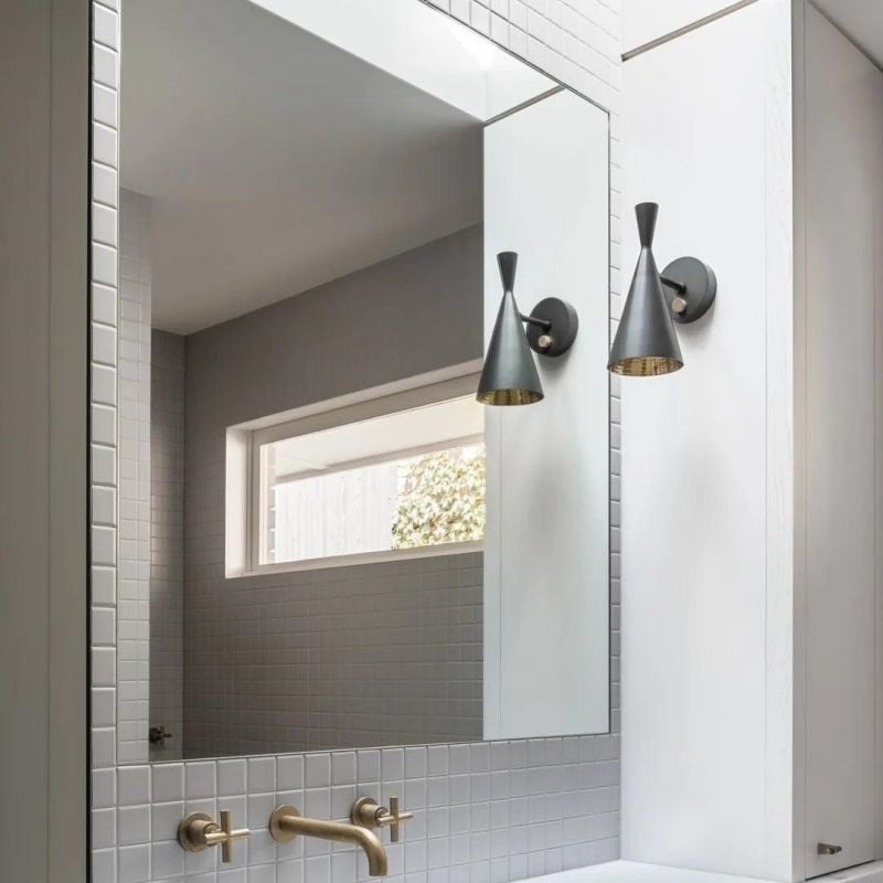 Beat Wall Lamp