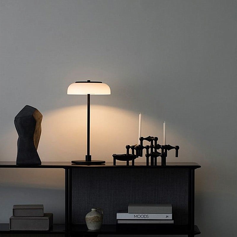 Blossi Table Lamp