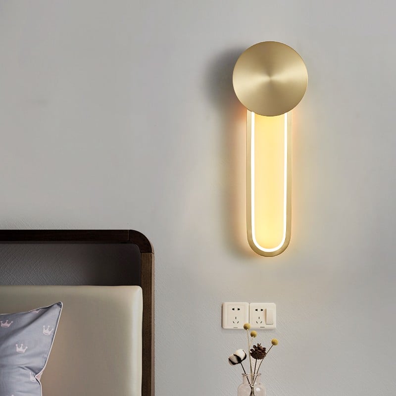 RA Wall Lamp