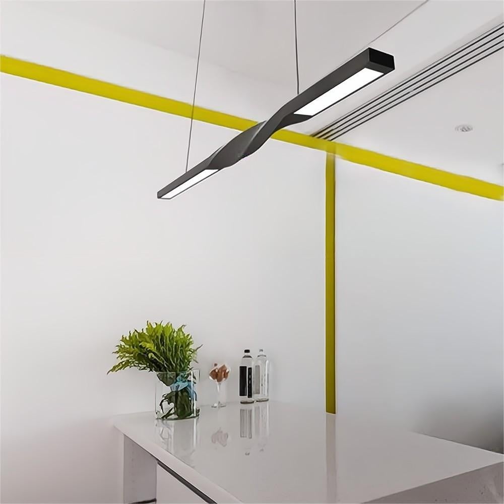 HELSKI Twisted Slim Case Pendant Light